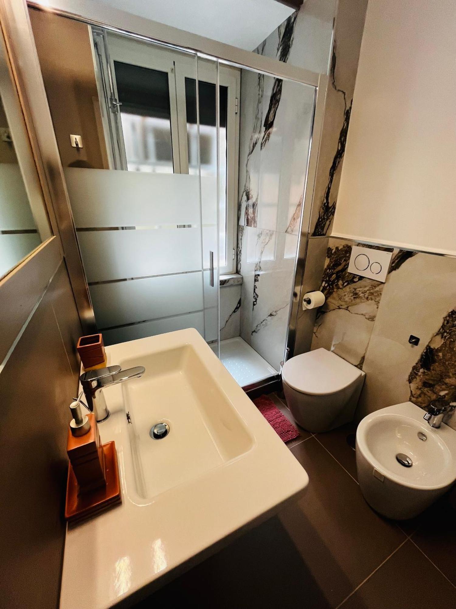 Escape To The Eternal Vatican Apartment Rom
